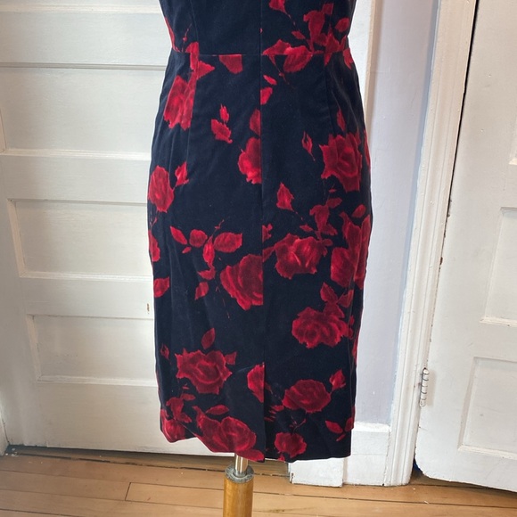 Talbots Black and Red Floral Velvet Dress, Size 4P - Picture 8 of 15
